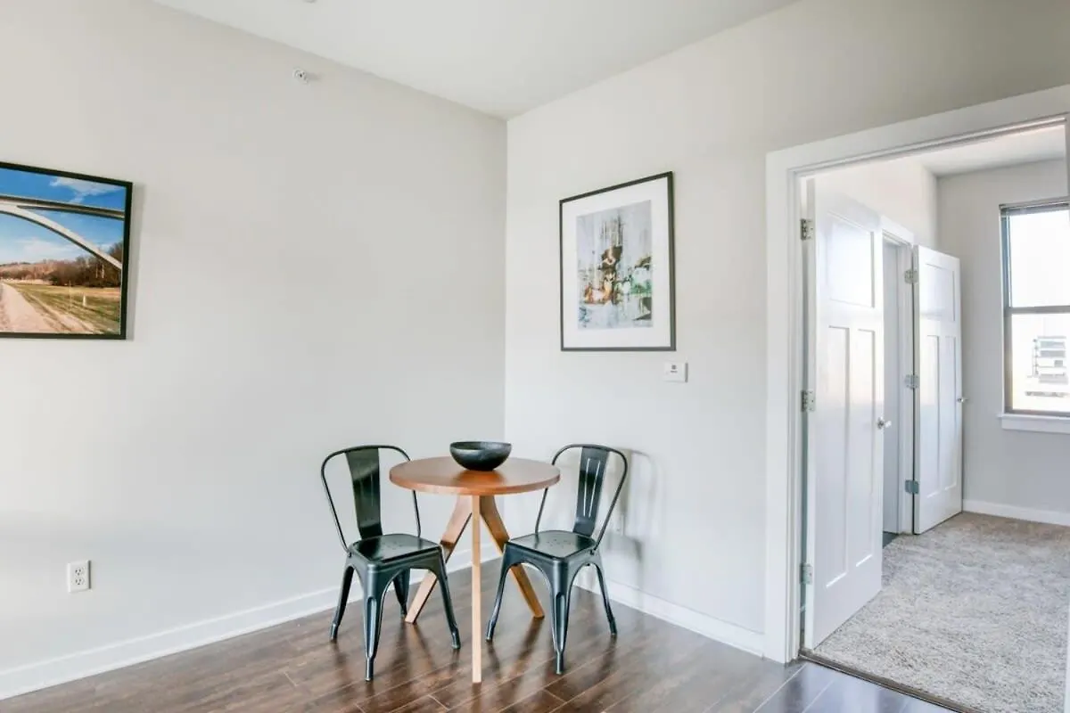 Cozysuites Music Row Chic 1Br W Free Parking 12 Nashville Apartament